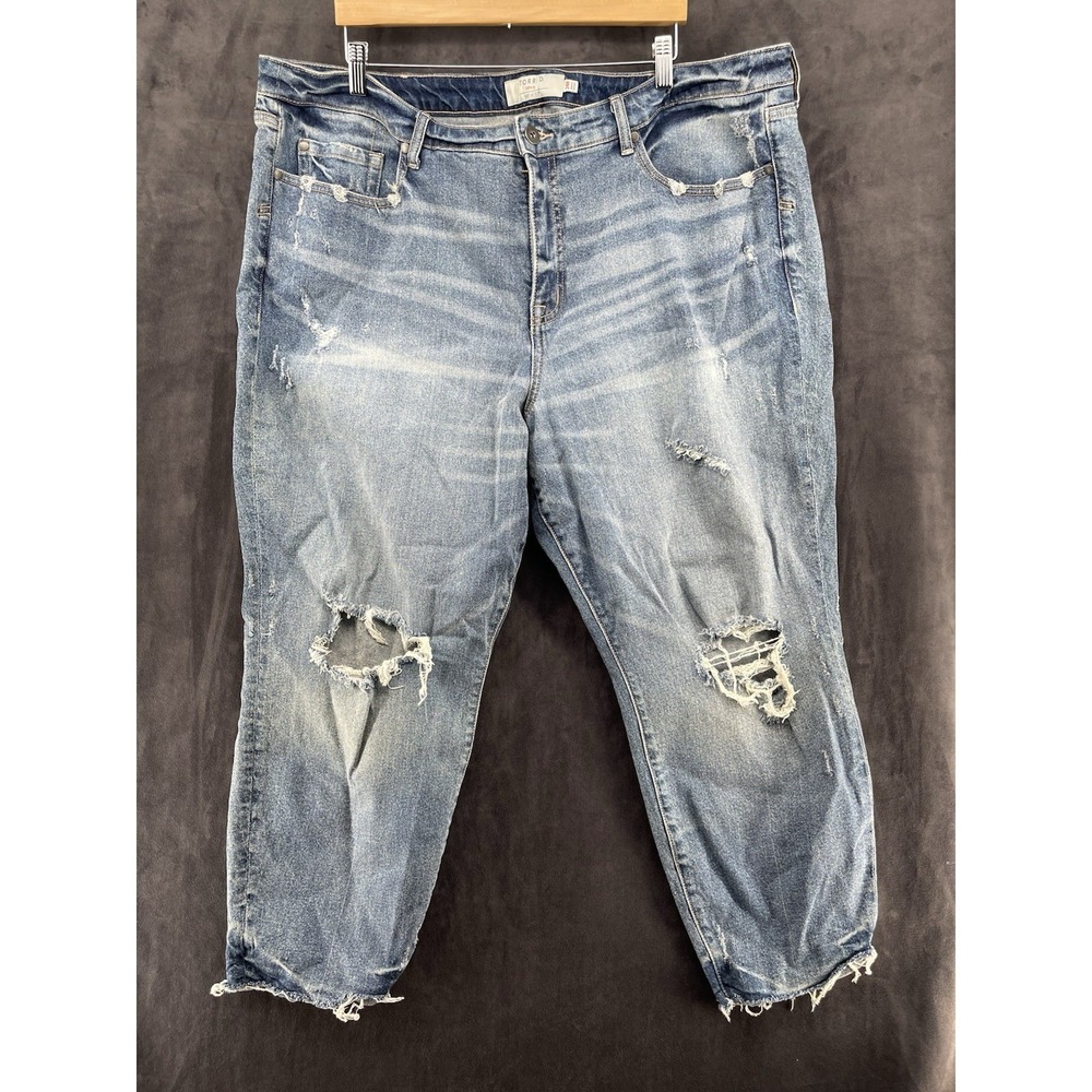 Torrid Women's Size 24R Distressed Crop Jeans Blue Wash Plus Size Denim